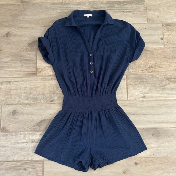 Z Supply Suntide Gauze Romper Size: Medium Color: Navy - Picture 3 of 9